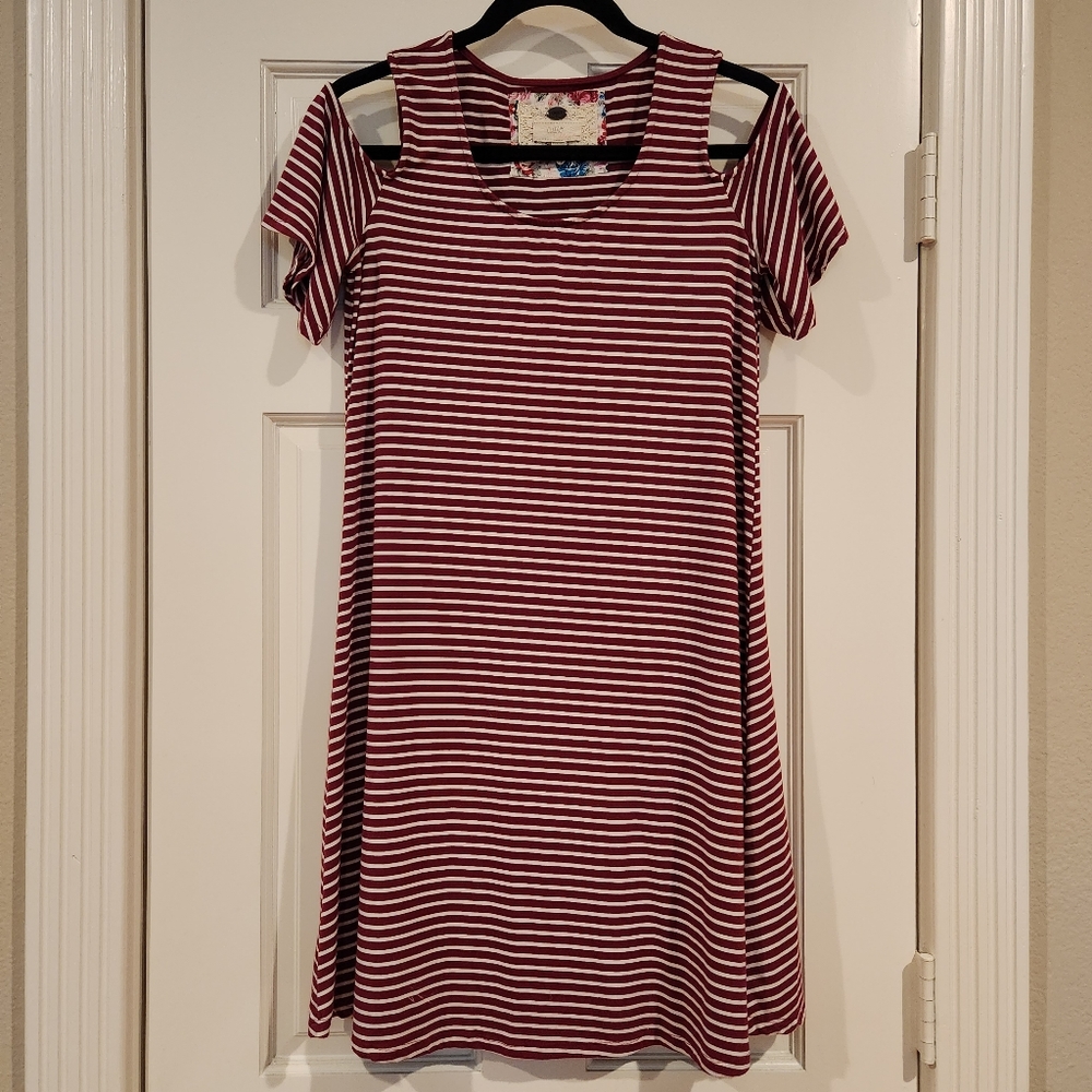 Cupio Burgundy White Striped Cold Shoulder Sundress S